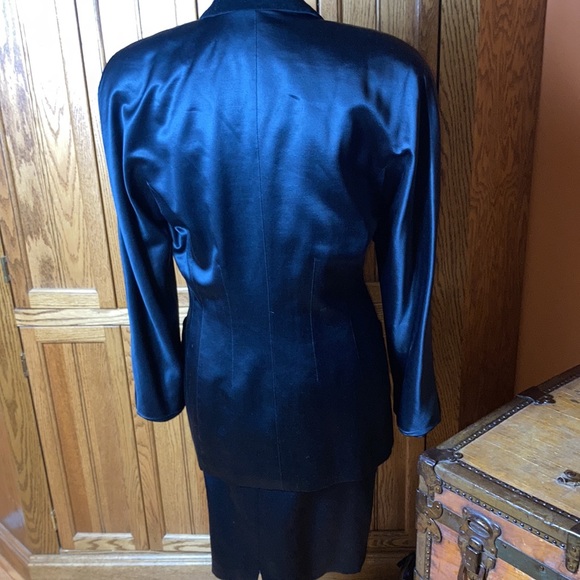 Escada skirt suit vintage VGUC - Picture 2 of 13